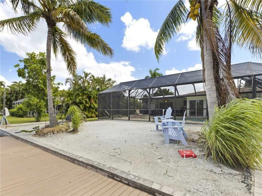 Egret Beach House - Two Bedroom Home