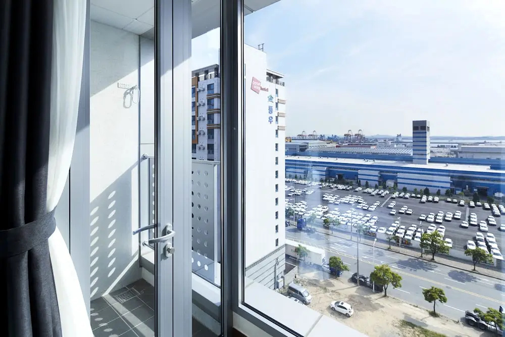 Ramada Encore by Wyndham Pyeongtaek
