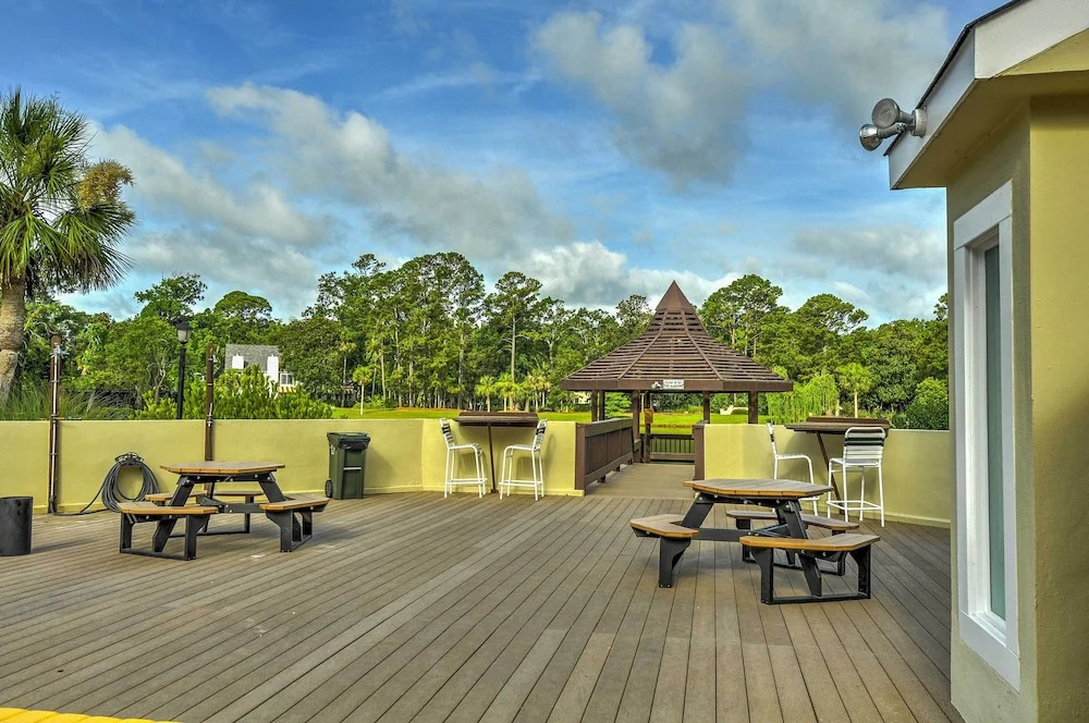 Beach and Pool Access Golf Villa in Hilton Head!