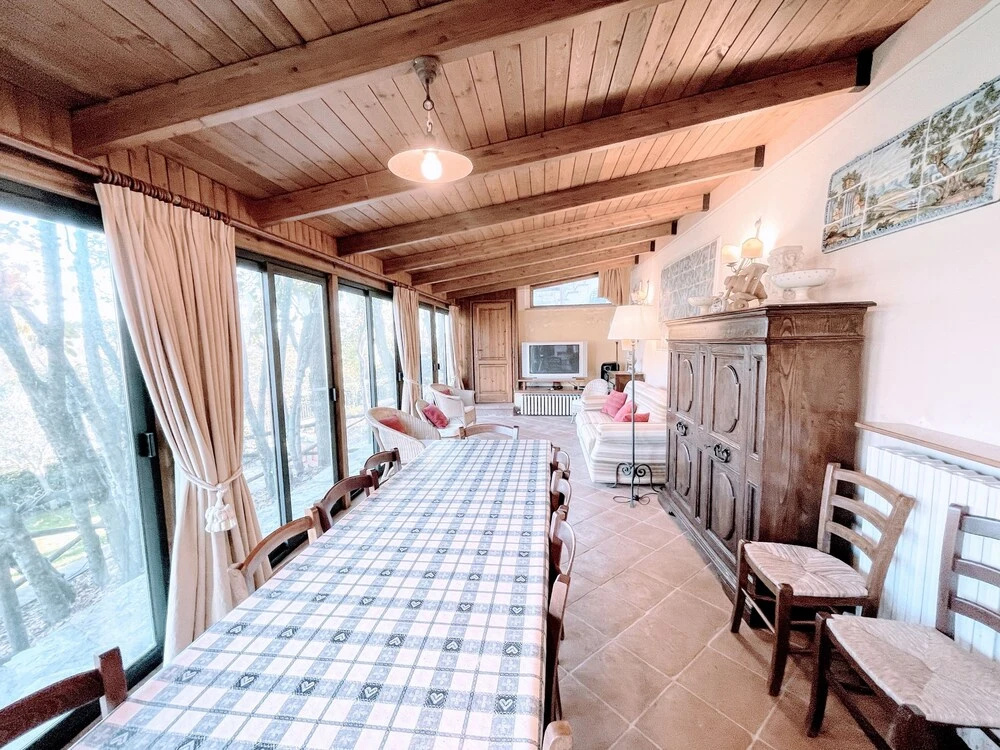 Torretta Sleeps 5 With Pool and Exclusiv