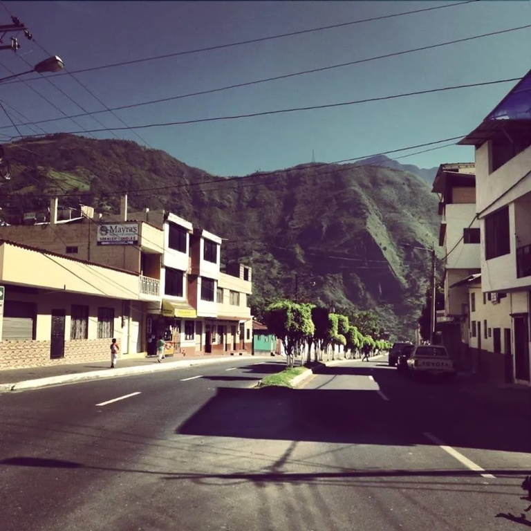 Mayras Apartments and Spanish School