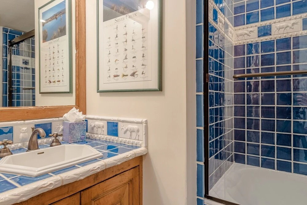 Greyhawk 10 - 2 Br Condo