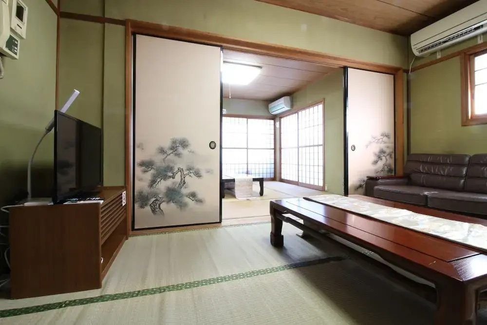 Hikari No Yado
