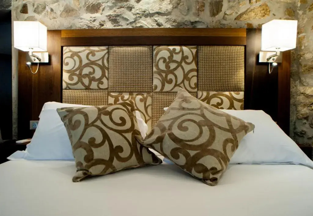 Hotel B Lodge
