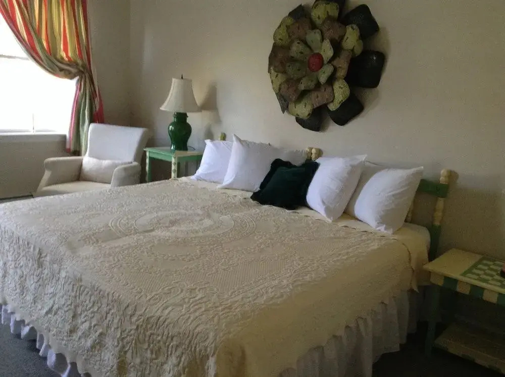 Green River Inn