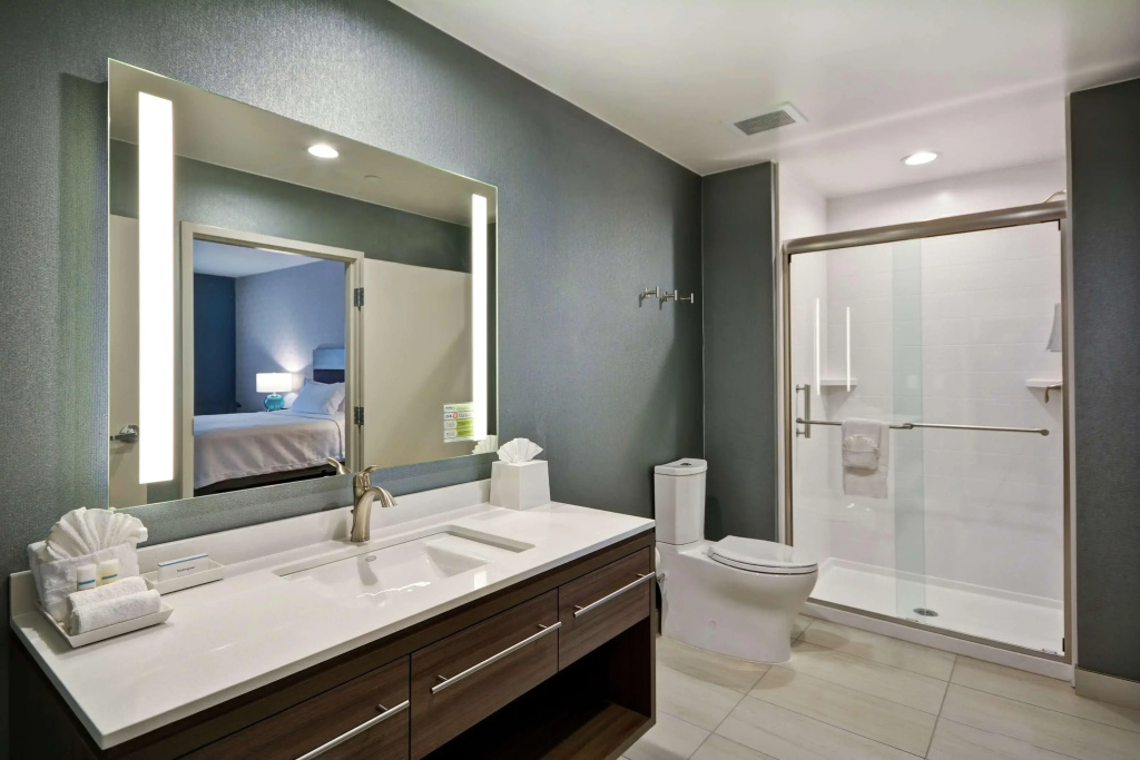 Home2 Suites Plano Legacy West