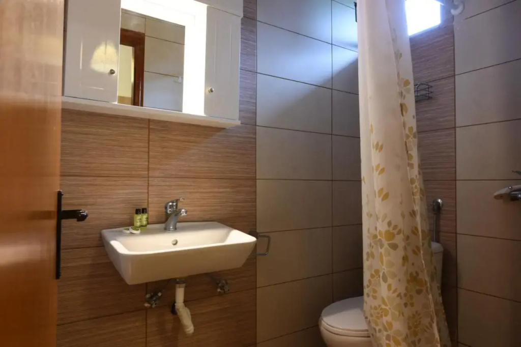Sintrivanis Hotel