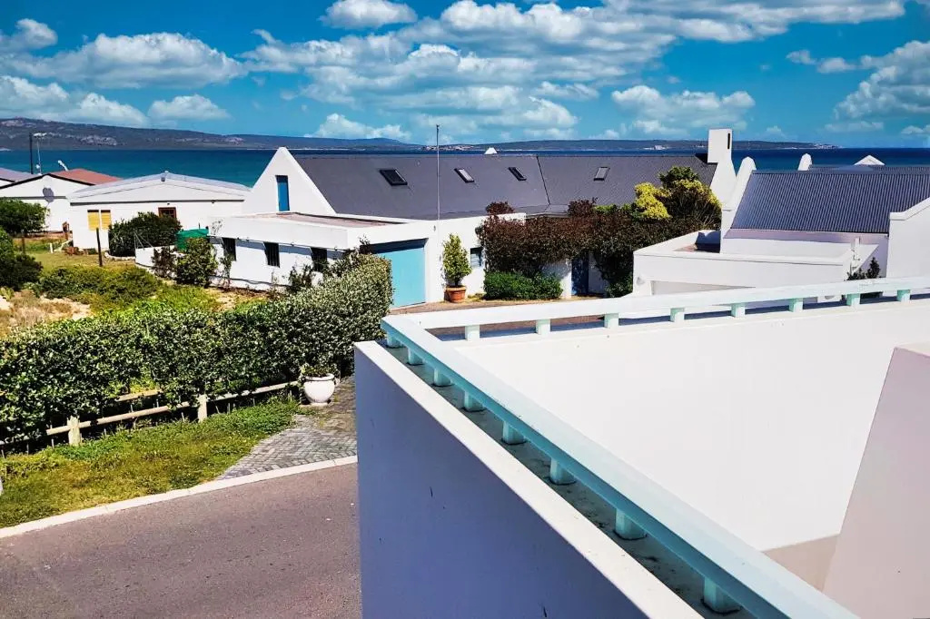 99 Steps, Langebaan, 8-sleeper