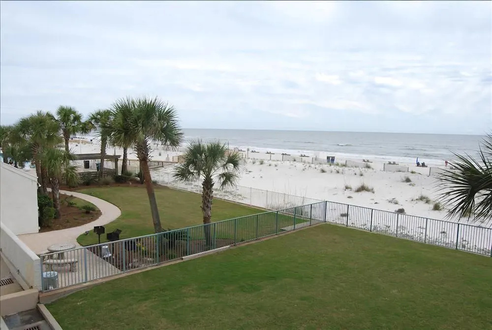 Surf Side Shores 2201 by RedAwning