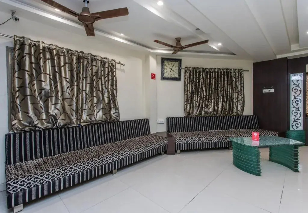 OYO 4164 Hotel Shivam Elite