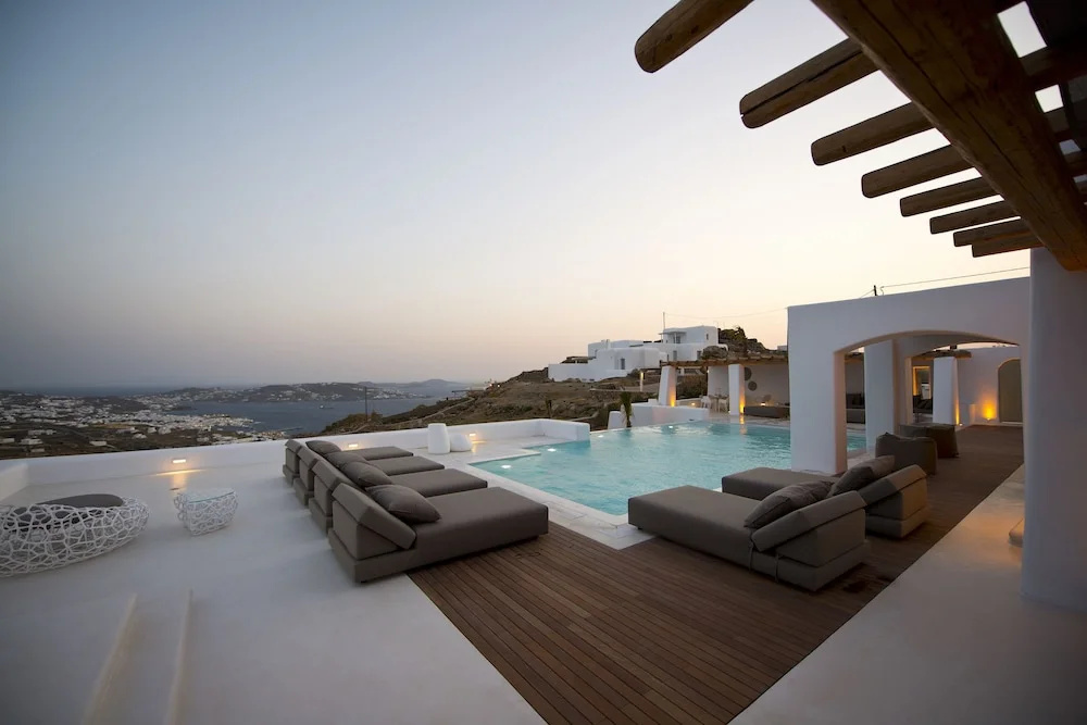 Villa Zircon