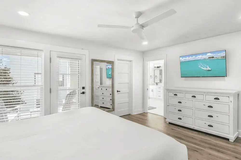 30A Beach Music by Avantstay Pool w/ Gulf Views Golf Cart