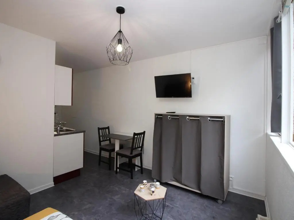 Appartement Mont-Dore, 1 pièce, 3 personnes - FR-1-608-160
