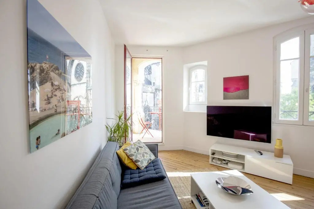 Place Saint Michel Apartment