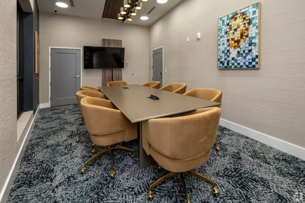 Latitude Apartments