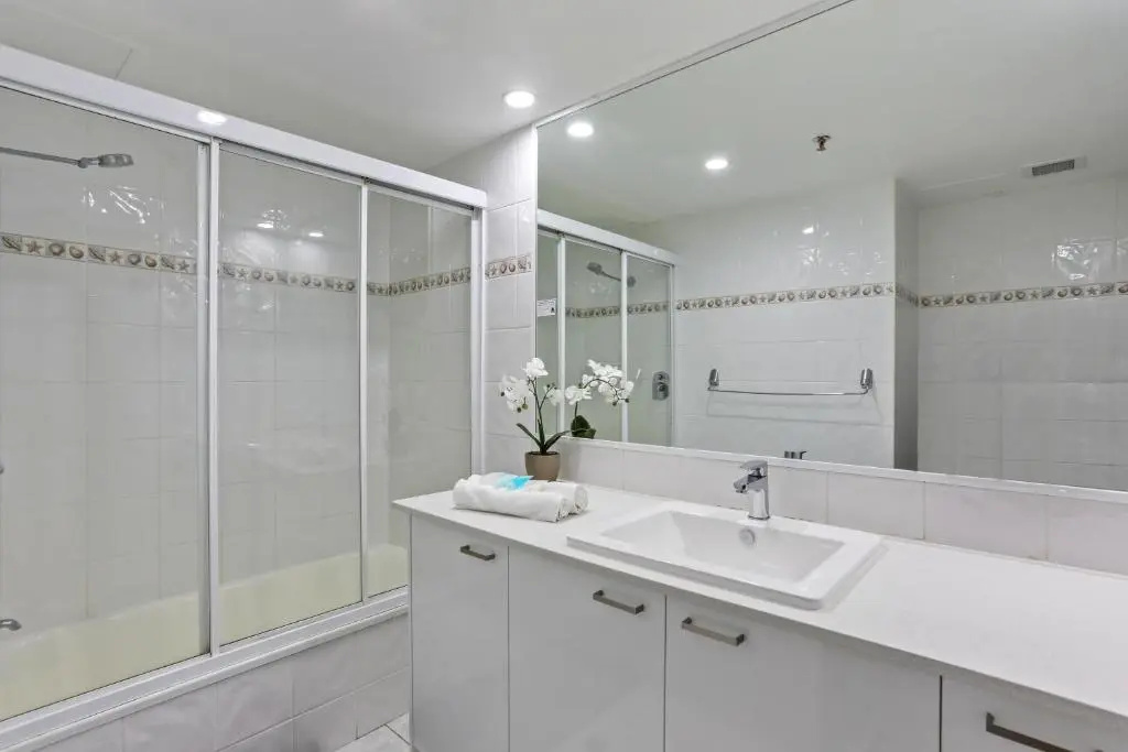 Gemini Court Holiday Apartments