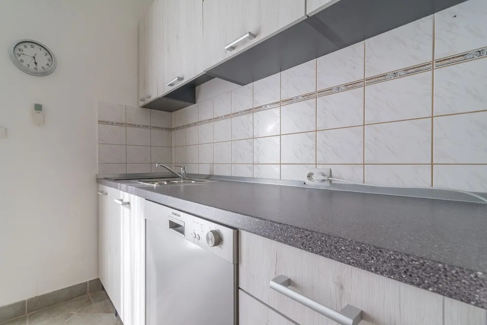 Apartment for 4 Guests Near the Beach in Biograd, Lovely Garden Modern Furnished