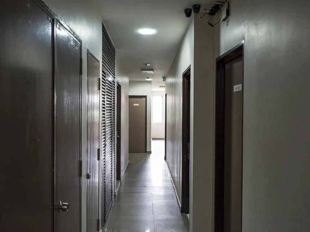OYO 191 ML Inn Hotel