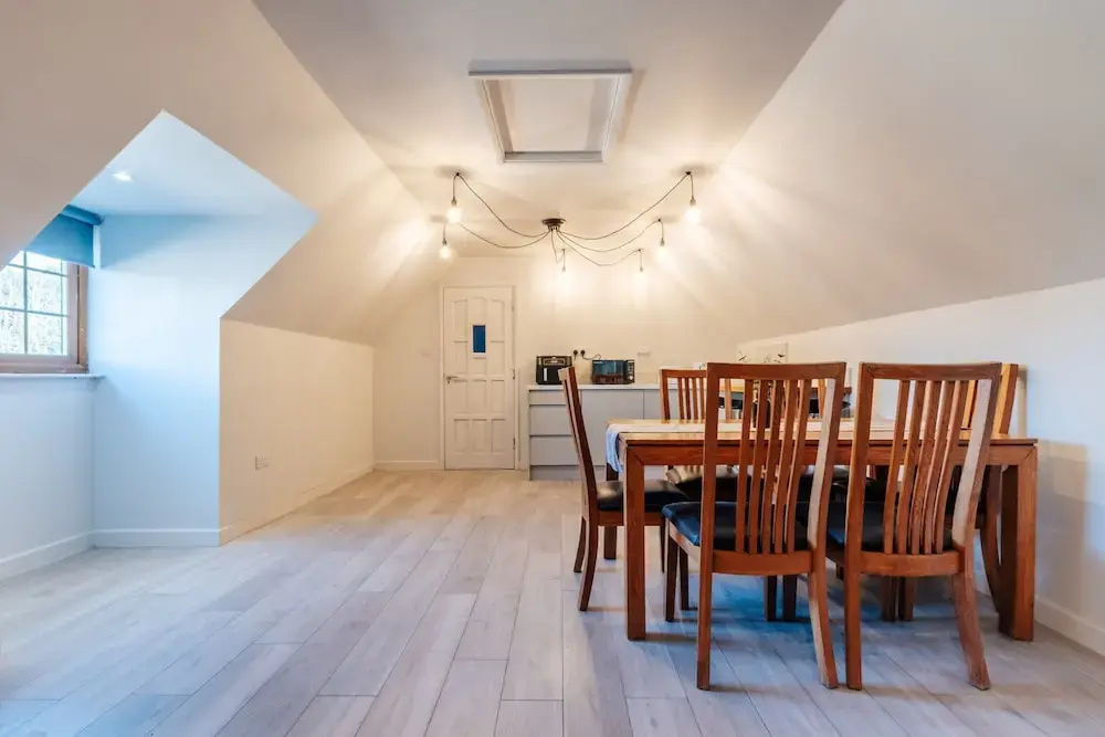 Cottage on Private Island in Cambridgeshire