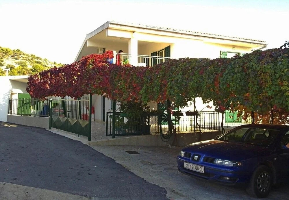 Neda - 150 M From Pebble Beach - SA3