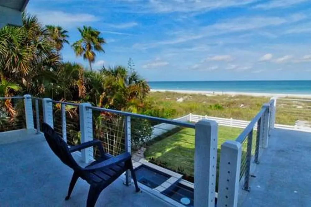 Sunset Sands Beach Pool Home Pass-a-grille 2508 by Techtravel
