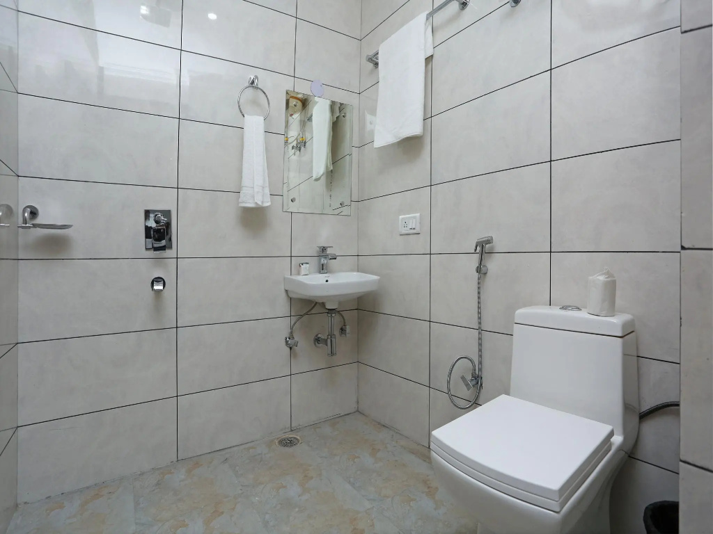 OYO 11505 The Villa Classic