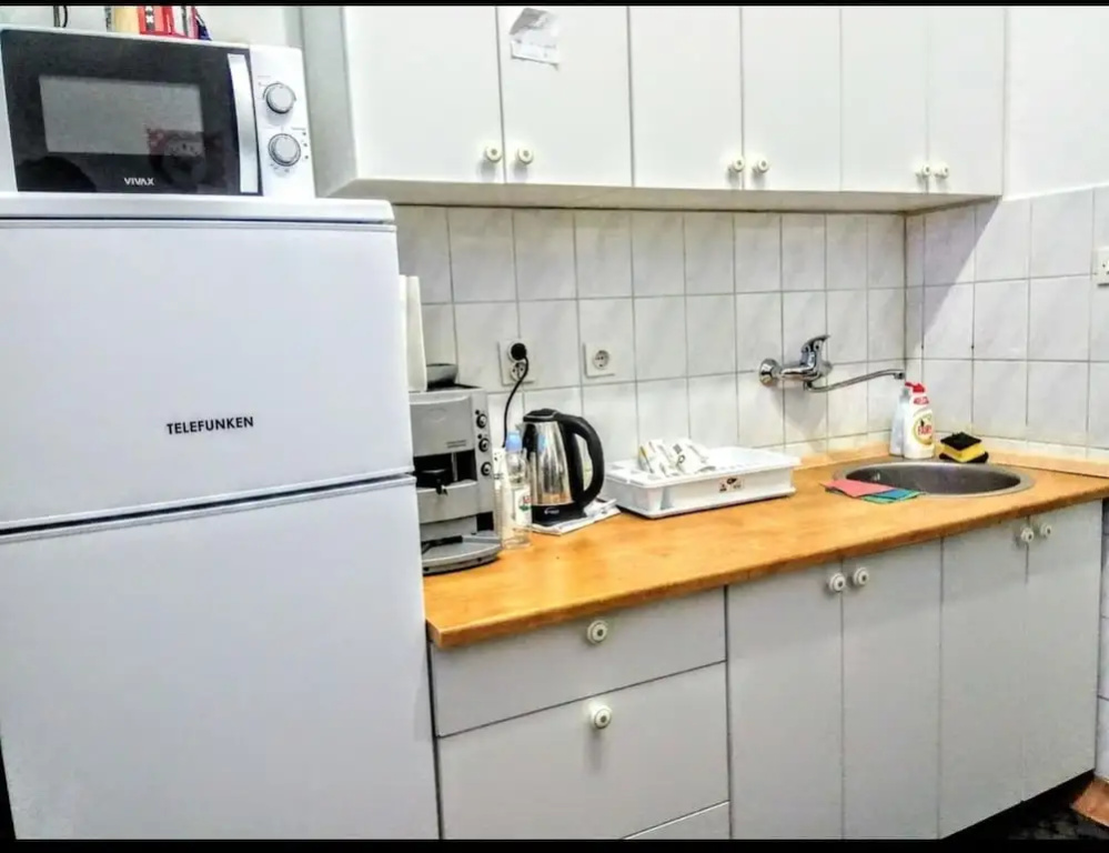 Hostel East-West