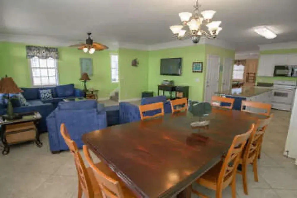 Grand Cayman Villas By Coastline Resorts