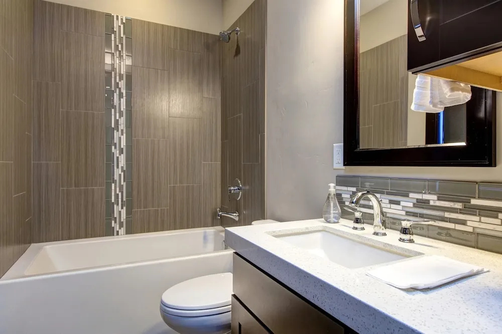 3815 Blackstone Drive Townhome by RedAwning