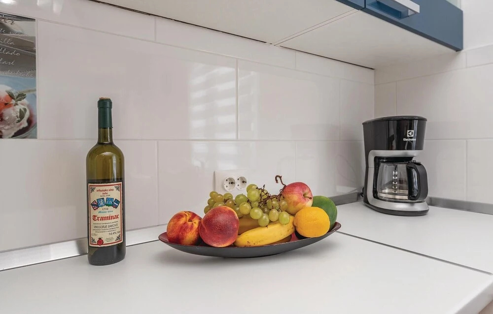Gorgeous Home In Pakostane With Kitchen