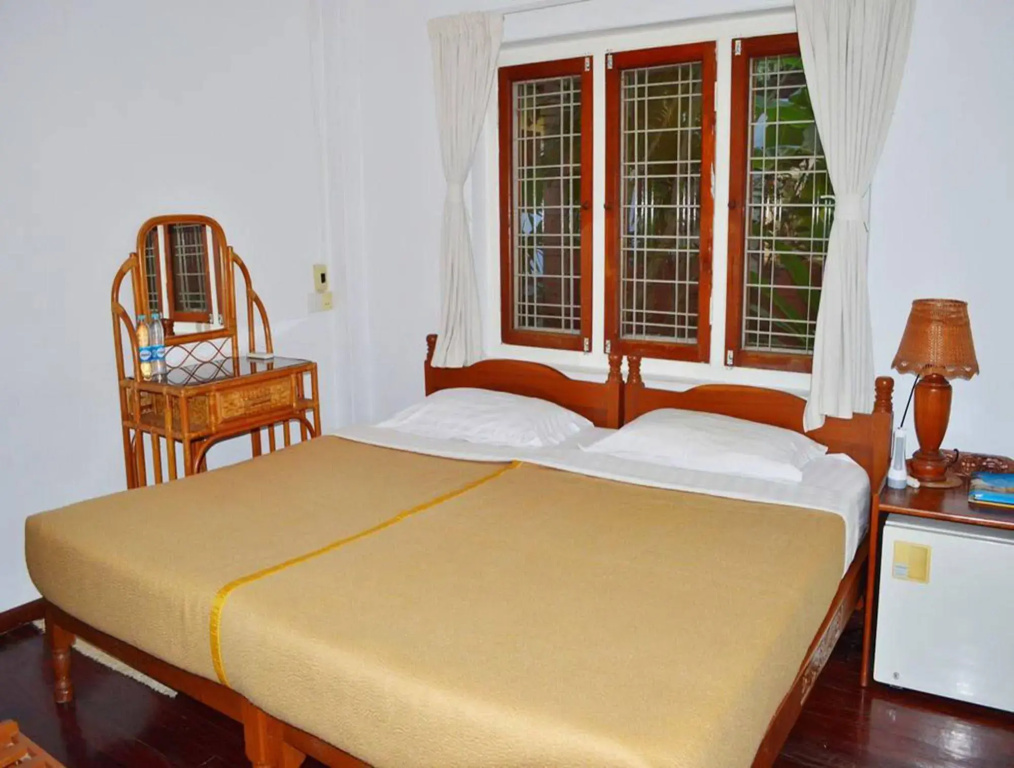 Thurizza Hotel