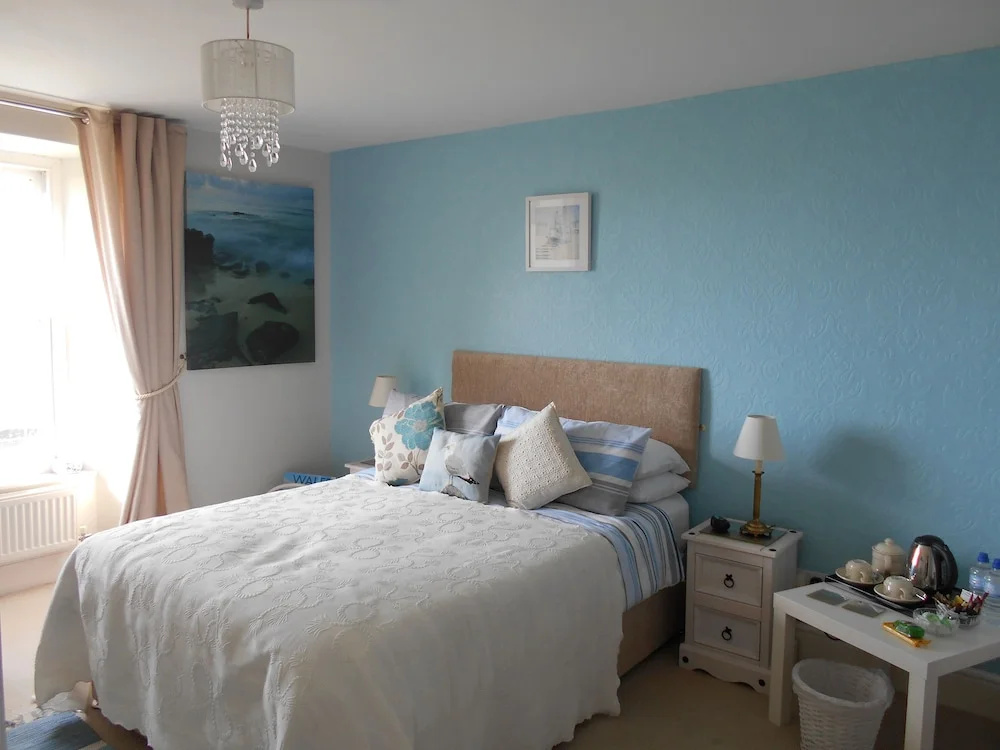 Hendre Clochydd Hall