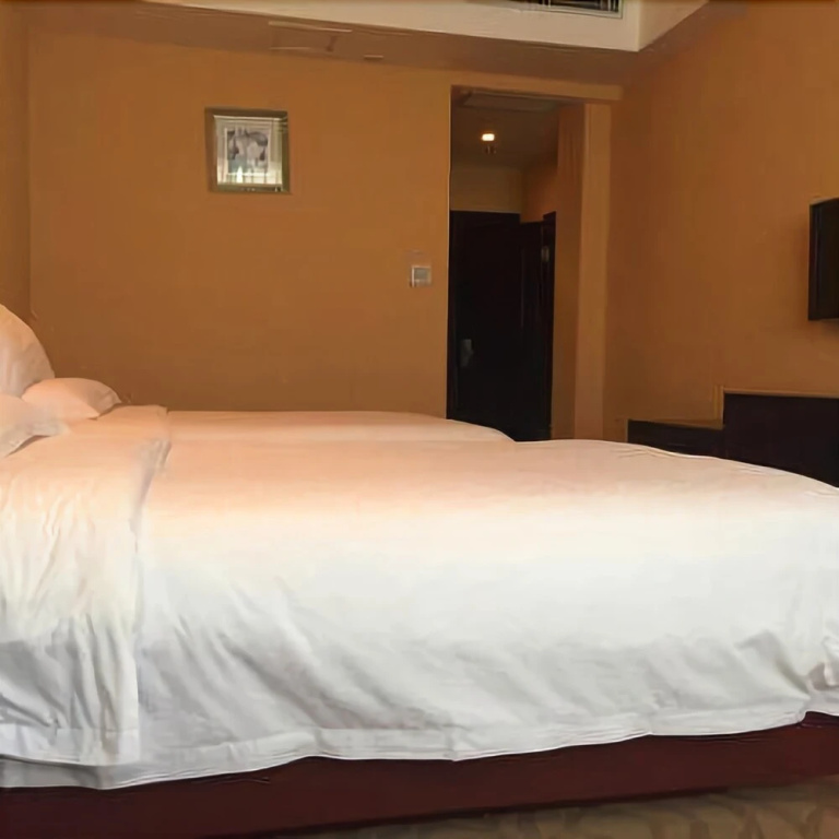 Dongya Business Hotel