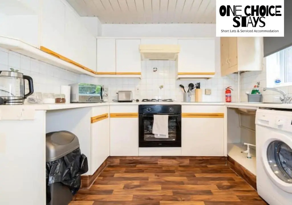 Perfect for Families and Contractors- near Digbeth