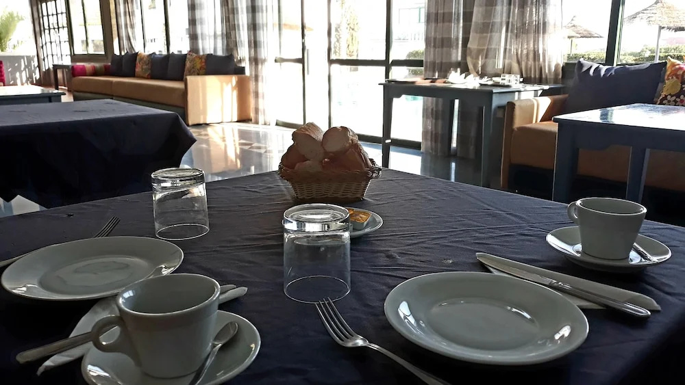 Park Regency Suite Hotel