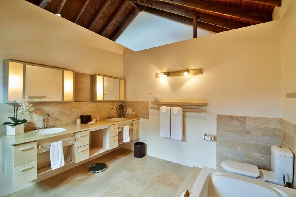 Calabash Hotel