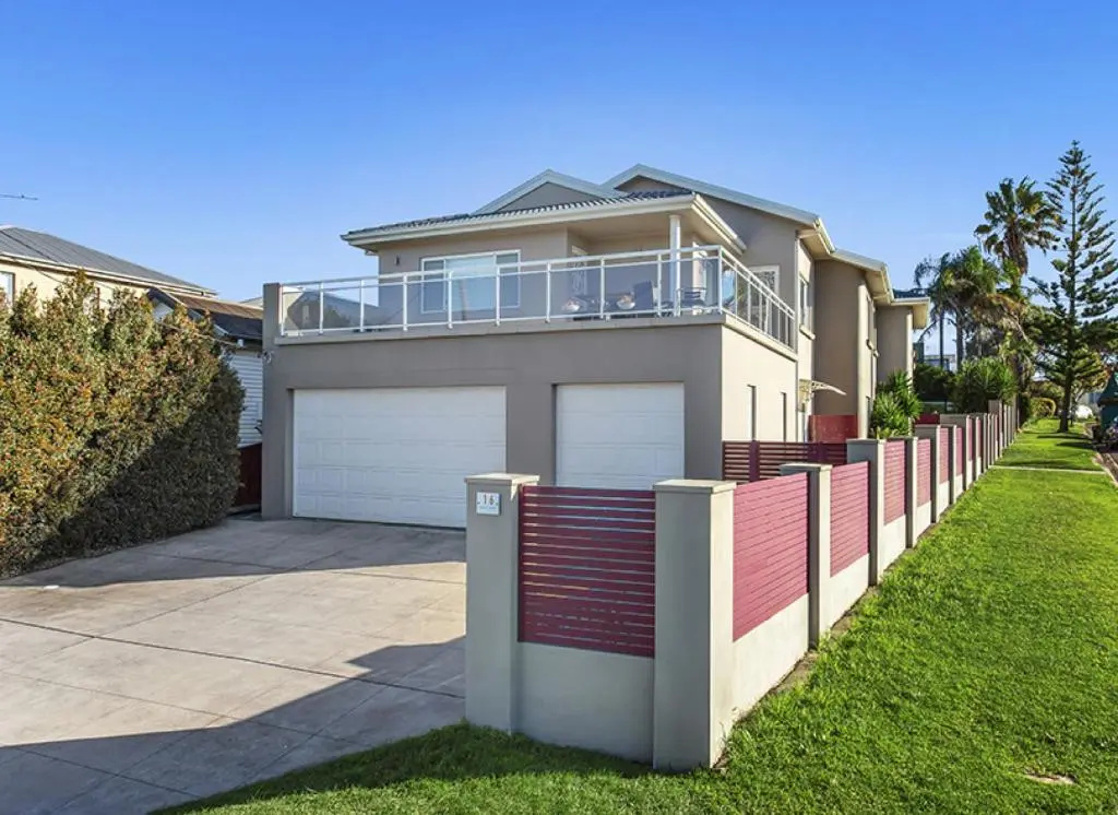 Shellharbour Seaside Escape