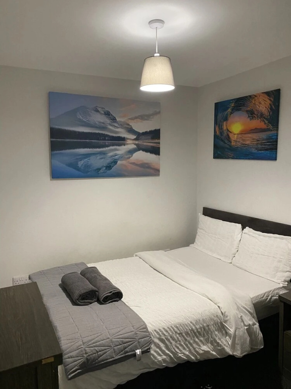 Remarkable 1-bed Apartment in City Centre