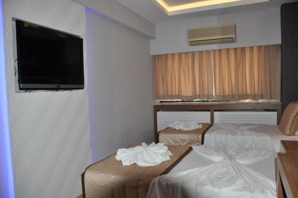 İzmir Otel Kabaçam