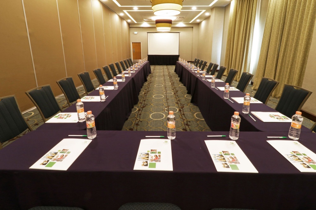 Holiday Inn Hotel & Suites Hermosillo Aeropuerto by IHG
