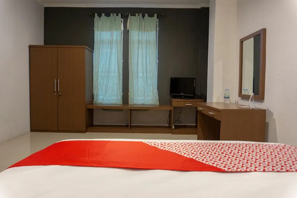 Oyo 916 Bintara Guest House