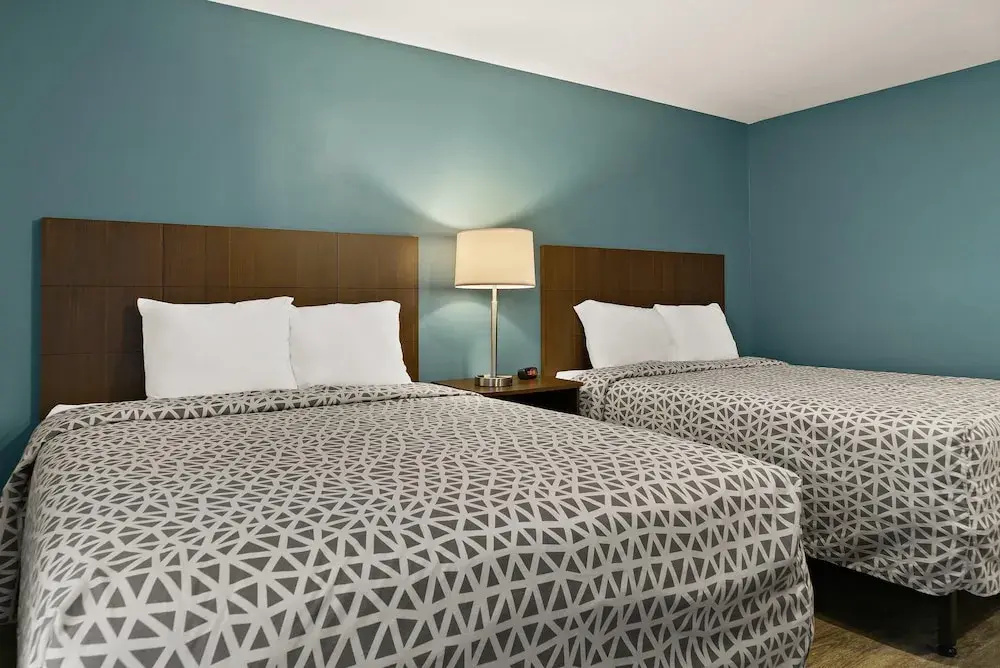WoodSpring Suites East Lansing - University Area