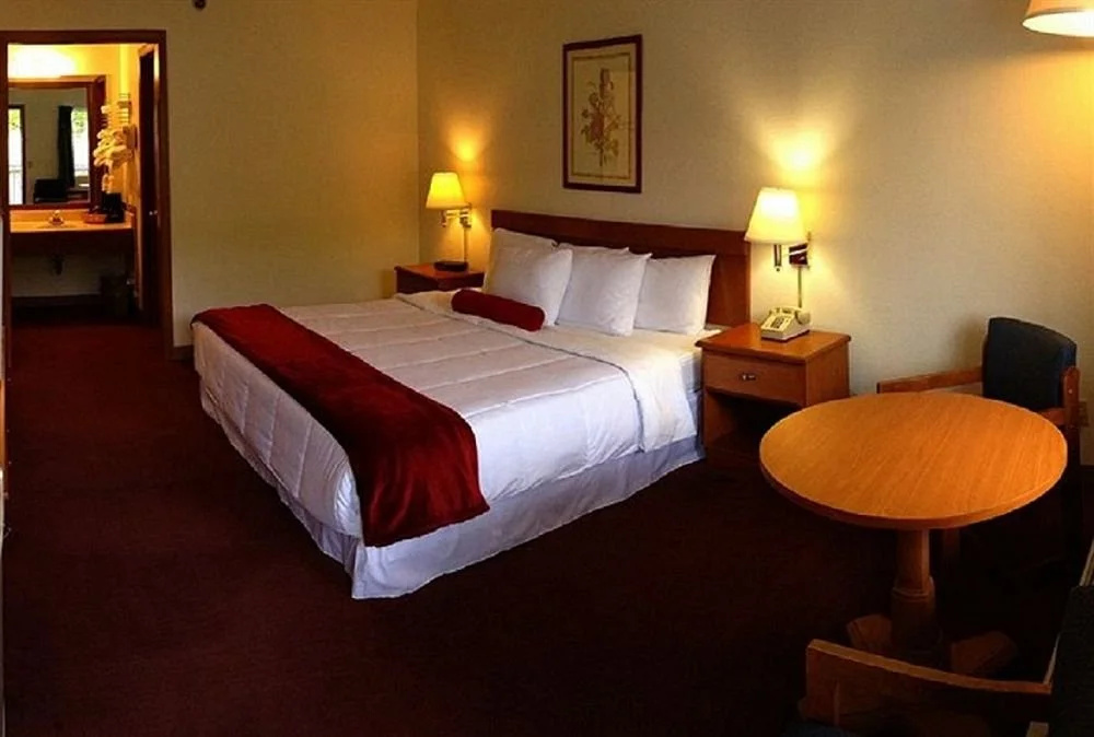 Plantation Inn