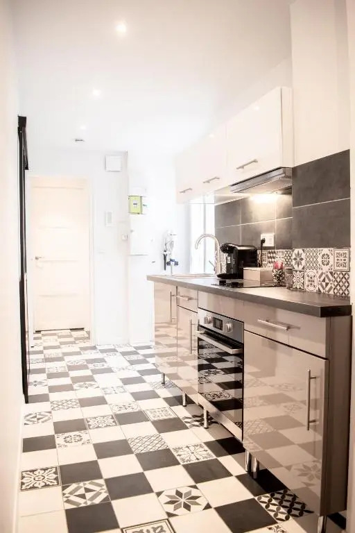 Charmant F2 hyper centre de Melun