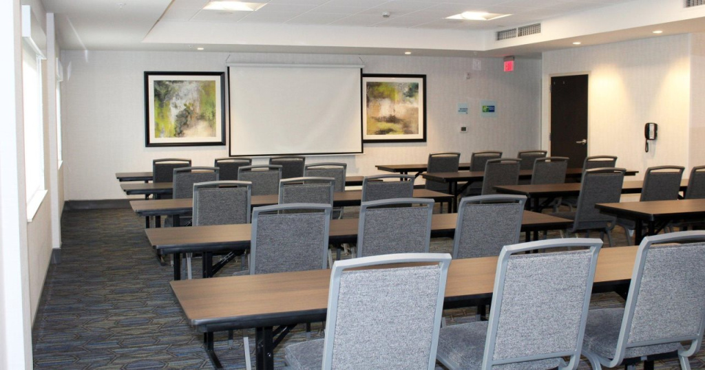 Holiday Inn Express & Suites - Jacksonville W - I295 and I10 by IHG