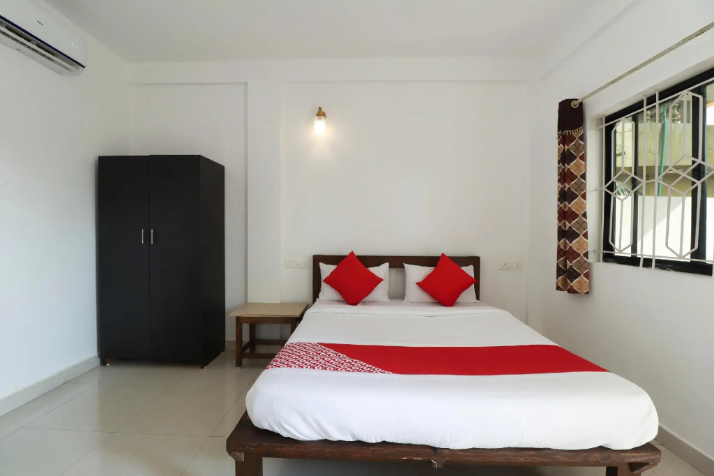 OYO 68546 Hotel Galaxy Inn