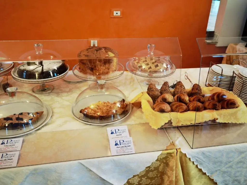 Hotel Pisacane