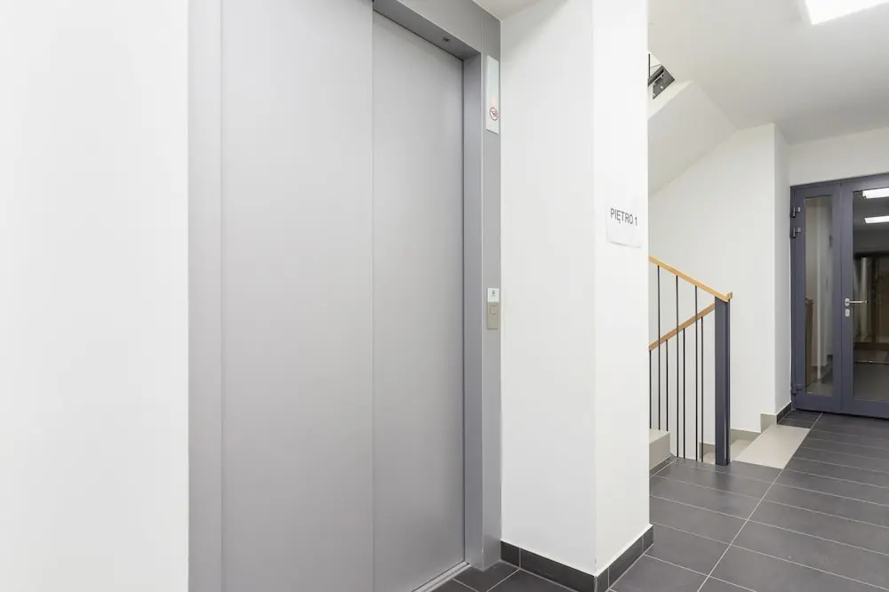 Exclusive Apartment Mogilska by Renters