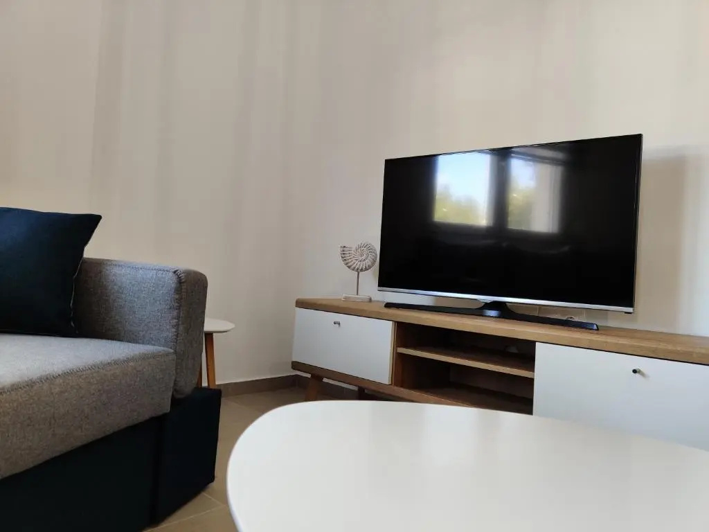 Mare Monte Luxury Apartments 3