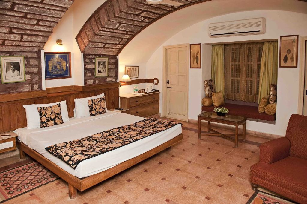 WelcomHeritage Bal Samand Lake Palace
